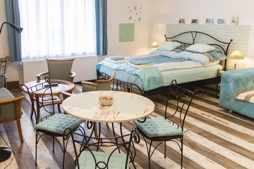 בודפשט Apartment Fatmaguel מראה חיצוני תמונה